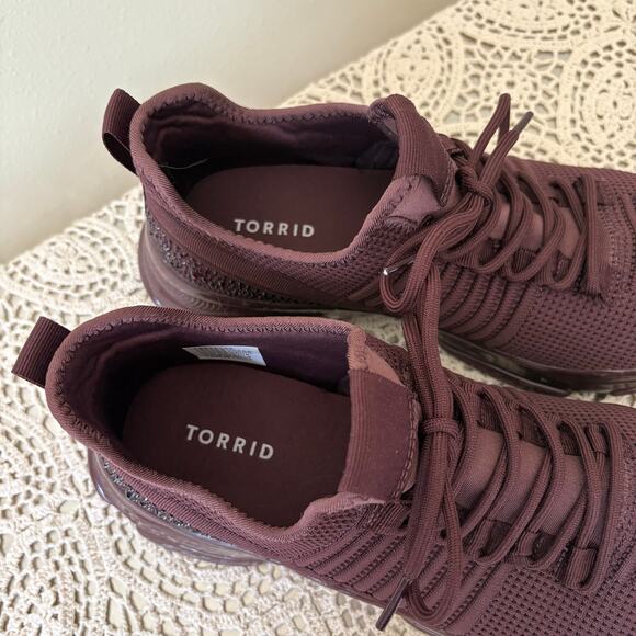 TORRID Women's 10WW Burgundy Chunky Active Sneaker Lace Up Jewels NWOT Active - Picture 5 of 13
